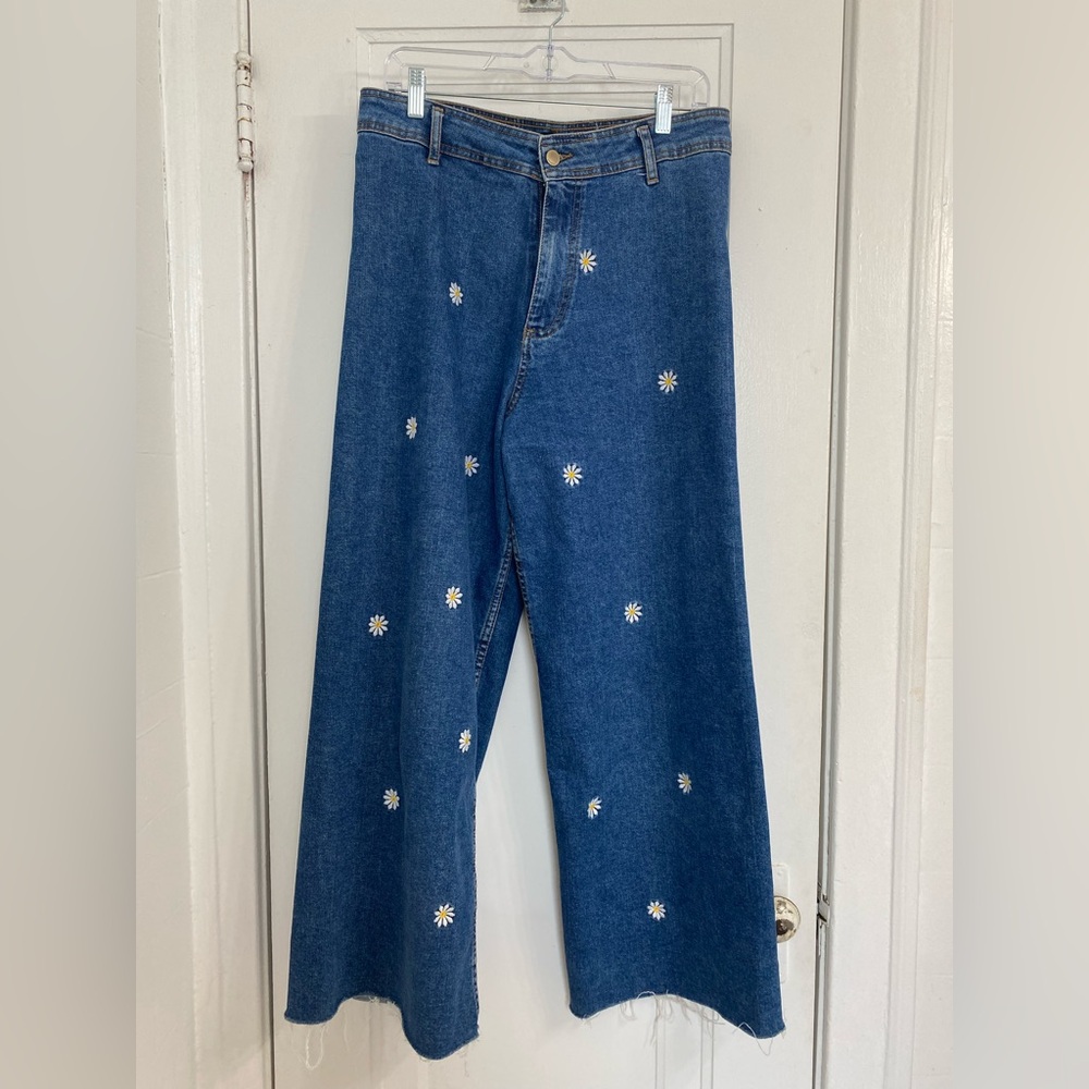 Desigual daisy embroidered jeans